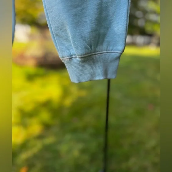 Walt Disney World Resort Castle Light Baby Blue Jogger Pant Sweatpants Pant - Picture 5 of 10